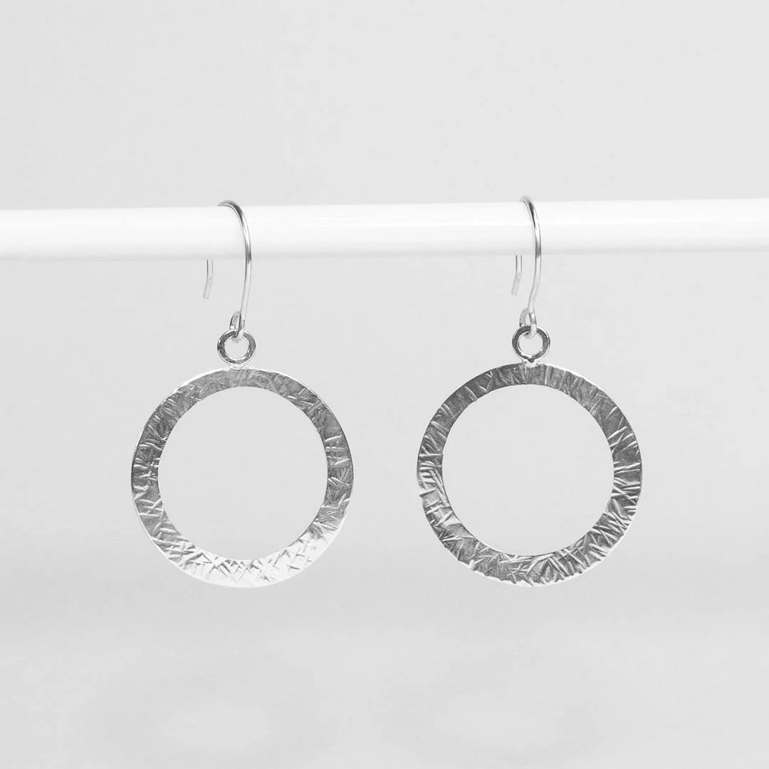 Candongas Halo Lunar